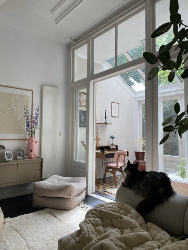 sofa MORE POUF (futonové křeslo ) - rozměr: 70*70 cm, barva futonu: linen 914