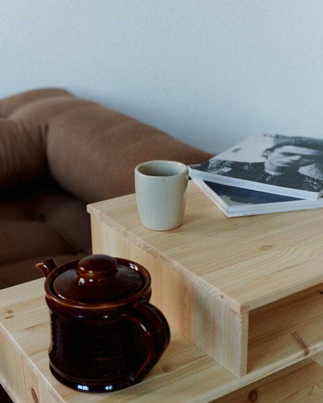 table HAKO (stolík) - barva: karup black