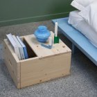bedside tables (noční stolíky)