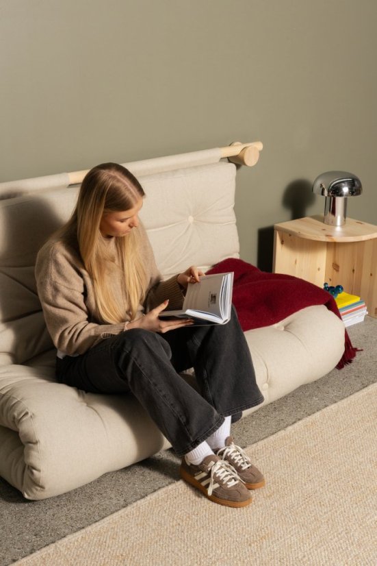 sofa HOOKED natural pine (futonová pohovka ) - barva: karup natural, rozměr: 135 x 200 cm, barva futonu: natural 701