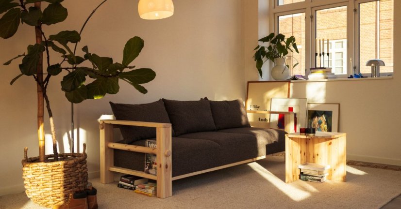 sofa BARE natural pine (pohovka z borovice) - barva: karup natural, barva futonu: soft chalk 640